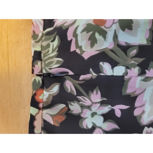 Ann Taylor Loft Floral Flounce skirt Women 12P - Picture 3 of 8